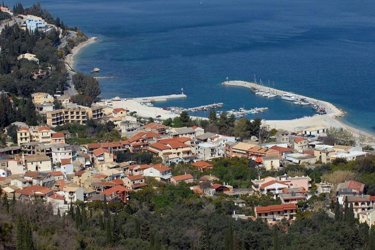 Corfu Gold Luxury Suites Benitses  Exterior photo